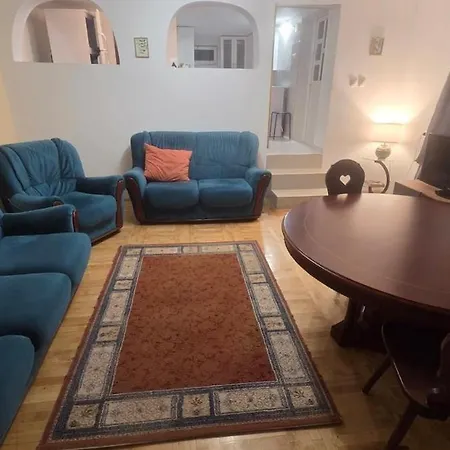 Hillside Appartement *
